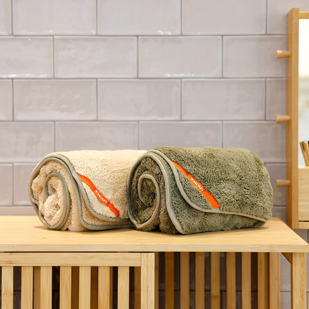 HOUT Cozy Pet Towel for Dogs & Cats — Large, Quick-Dry